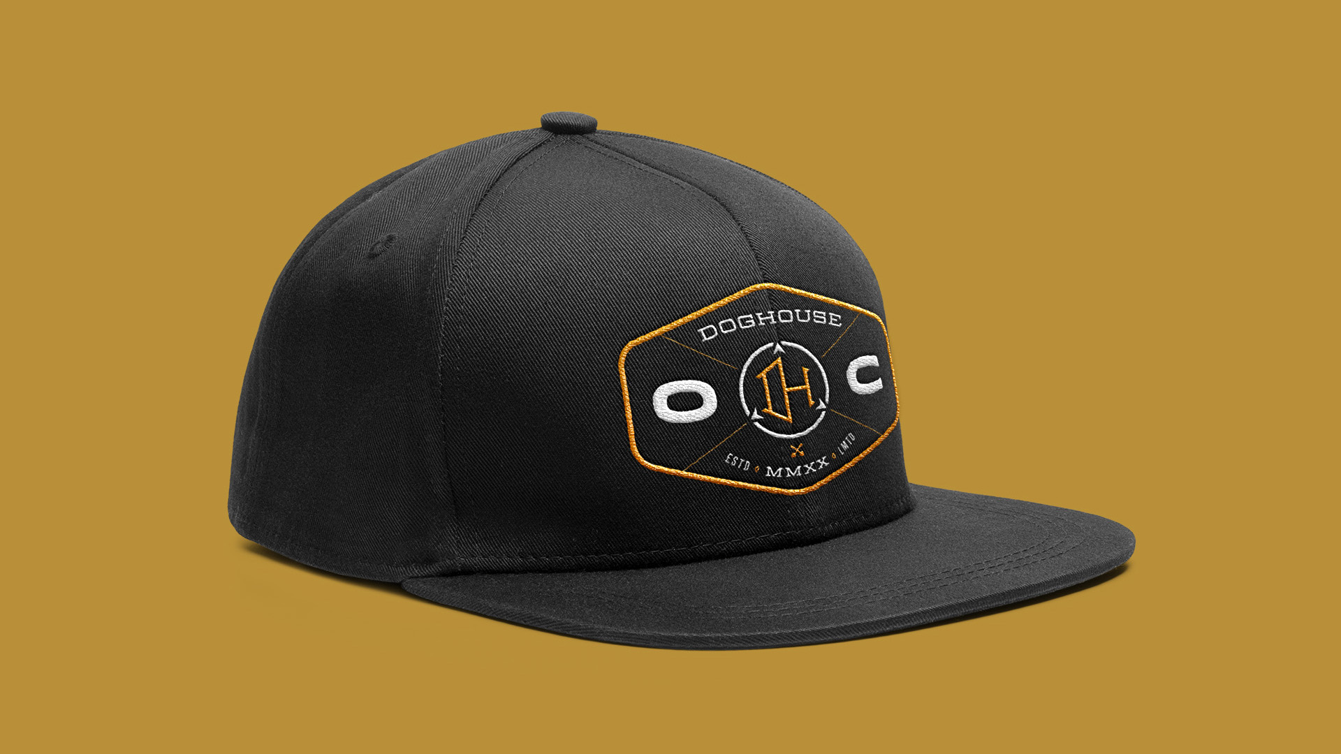 DOGHOUSE HAT MockUp_2